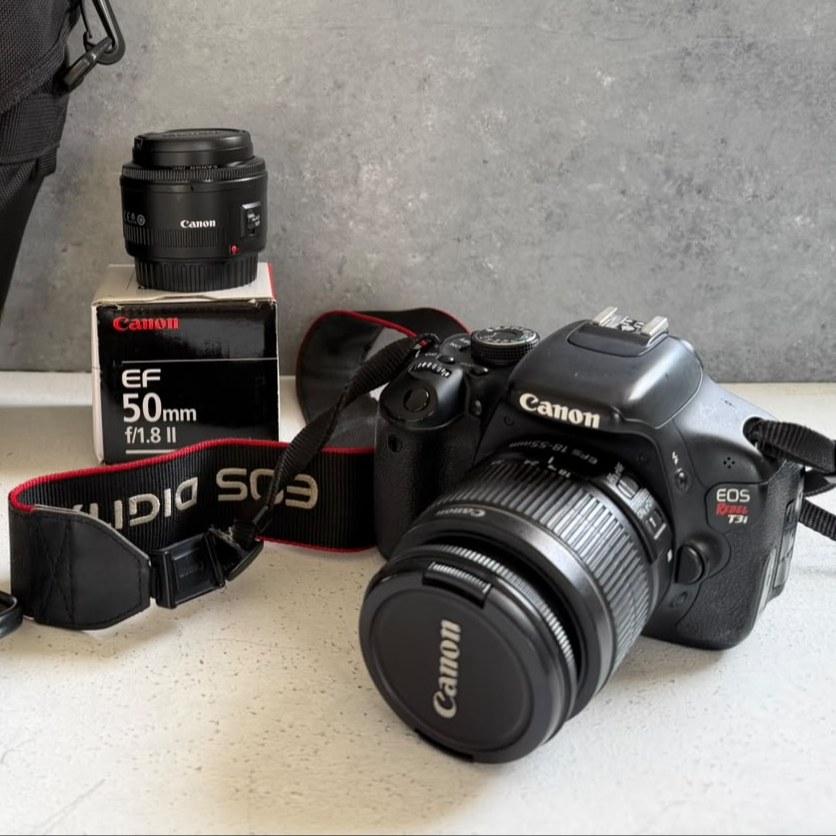 Camara Canon EOS Rebel T3i - Usada
