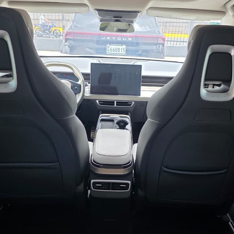 JETOUR DASHING PLUS 2024