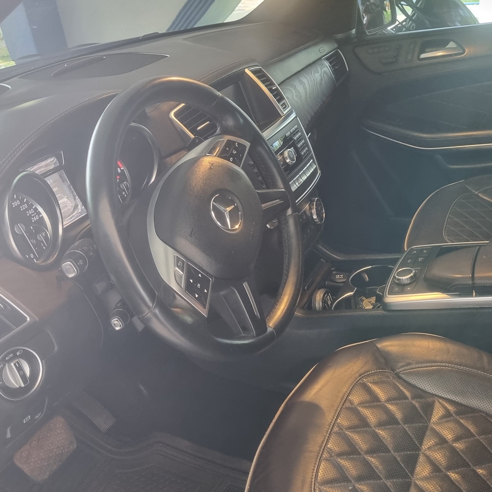 Mercedes - Benz GL500 4MATIC 2013